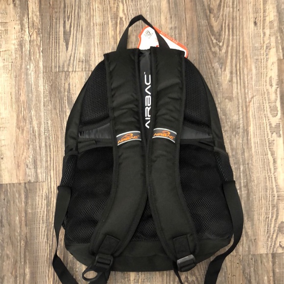 backpack - Picture 2 of 2